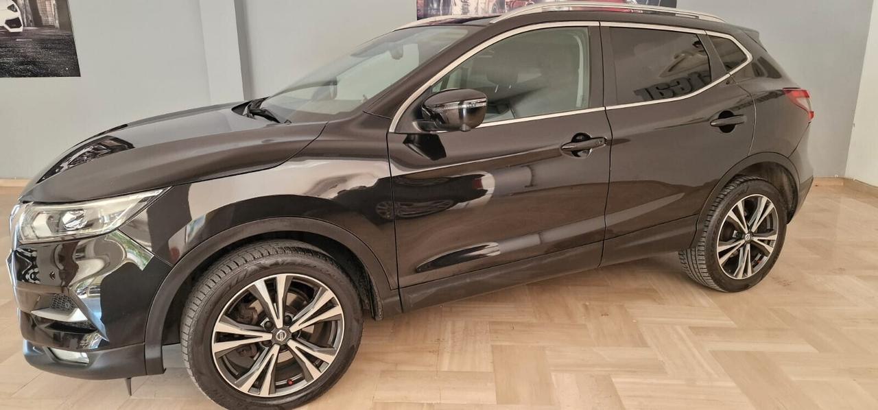 Nissan Qashqai 1.5 dCi N-Connecta