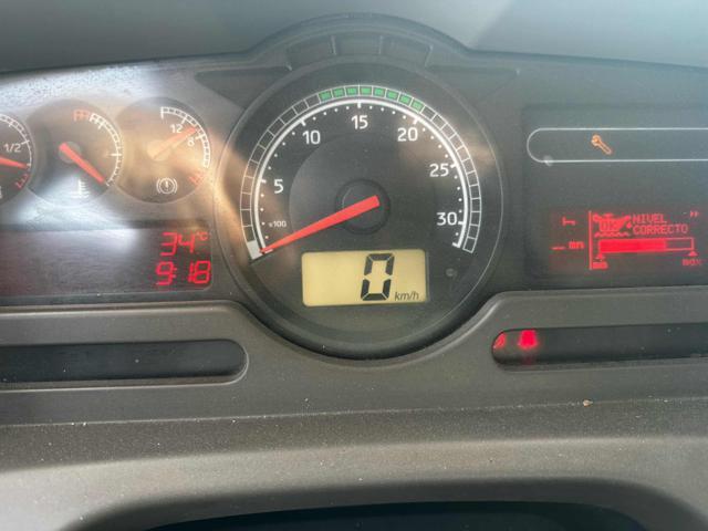 RENAULT AUTOVEICOLO USO SPECIALE 44AGD1
