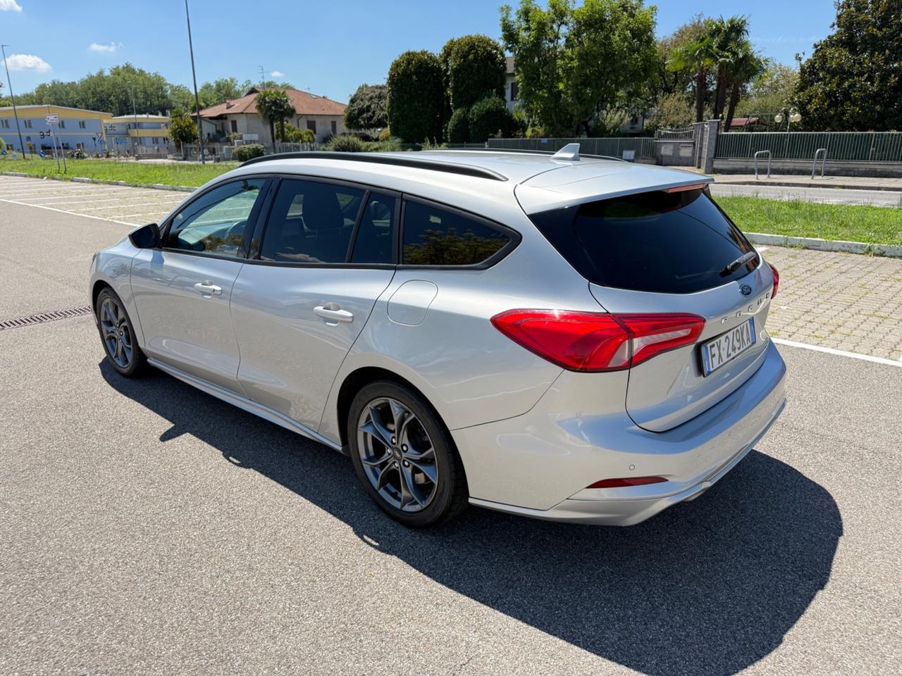 Ford Focus 1.0 EcoBoost 125 CV automatico SW ST-Line Co-Pilot
