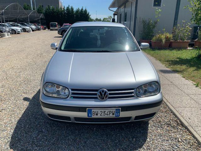 VOLKSWAGEN Golf 1.6 16V cat 5 porte Highline