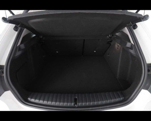 BMW 116 d 5p. Advantage