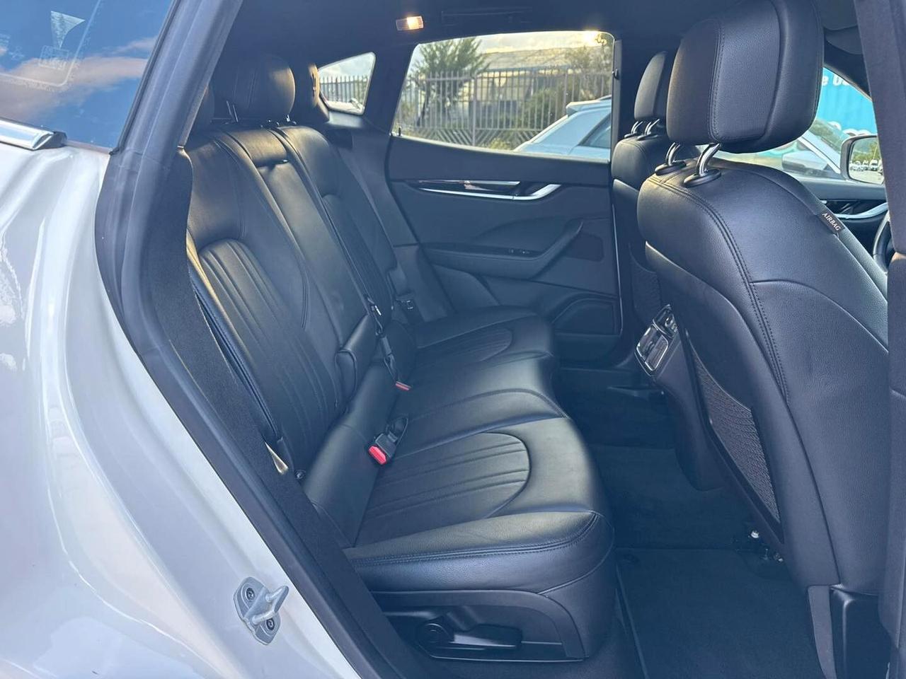 Maserati Levante 3.0 V6 250Cv Diesel AWD