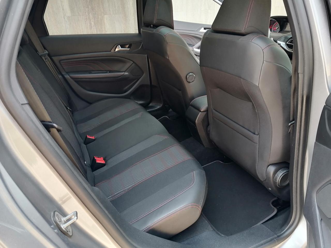 Peugeot 308 BlueHDi 120 EAT6 GT LINE *68.000 km*