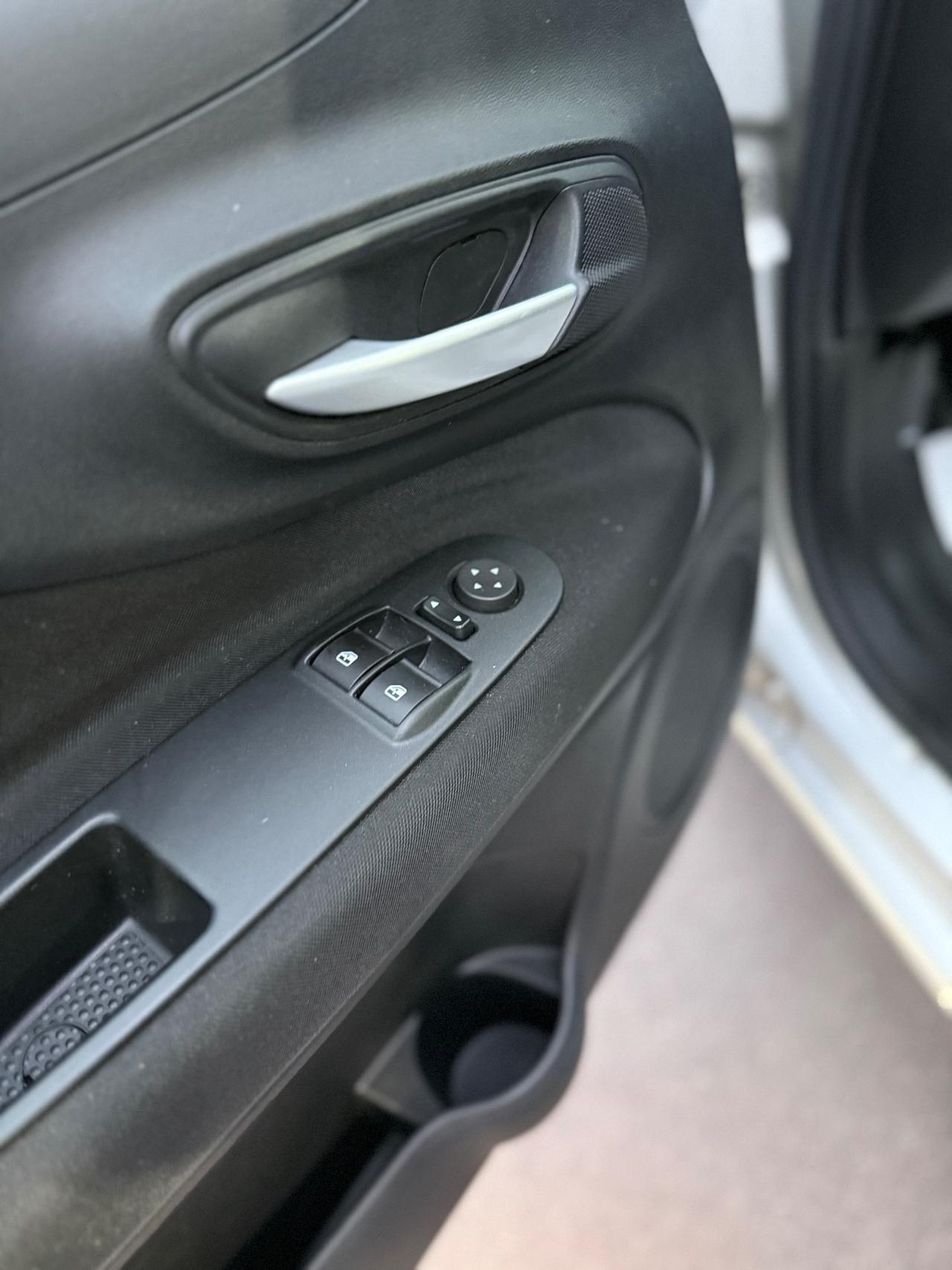 Fiat Punto 1.3 Multijet 75cv - 2014