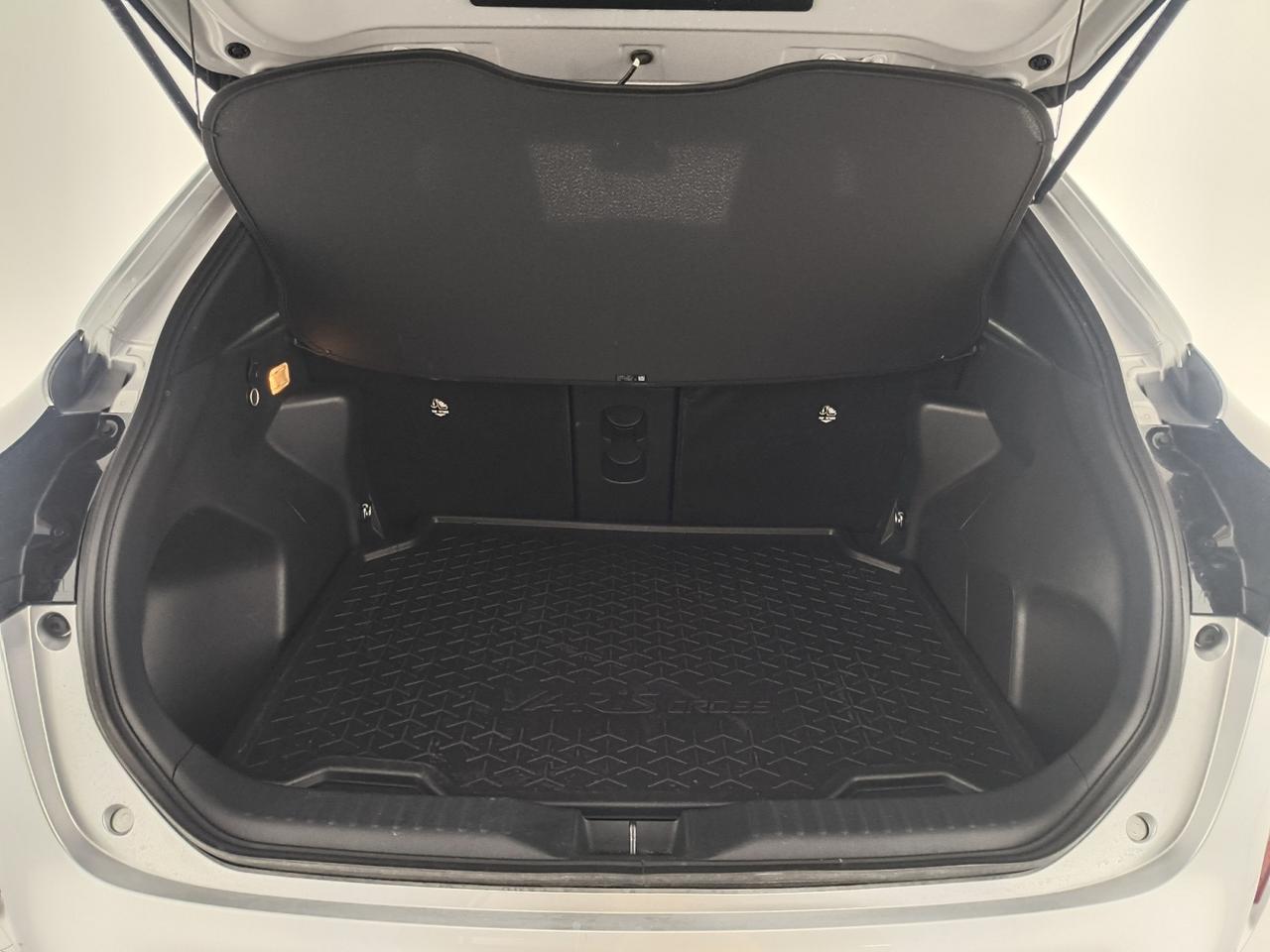 TOYOTA Yaris Cross 2021 - Yaris Cross 1.5h Lounge fwd 130cv e-cvt