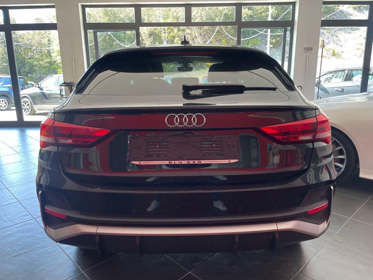 AUDI Q3 SPTB 35TDI S-TRONIC S-LINE
