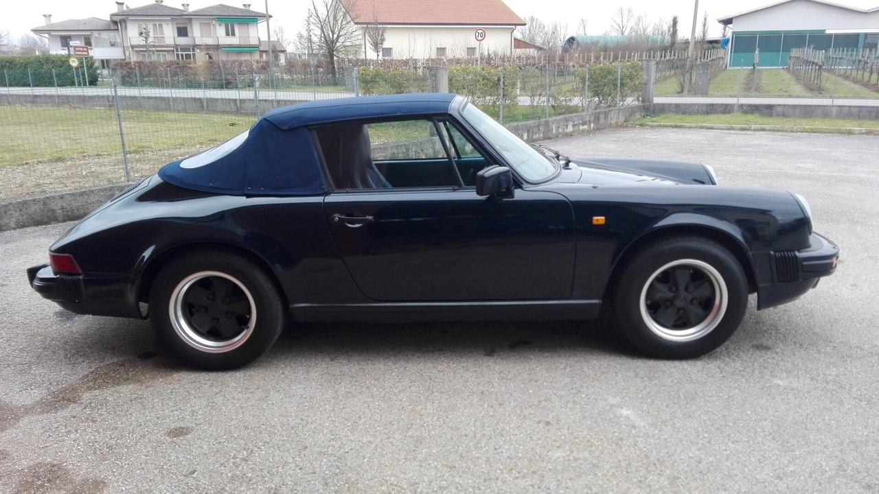 Porsche 911 Carrera 3200 Cabriolet del 1986