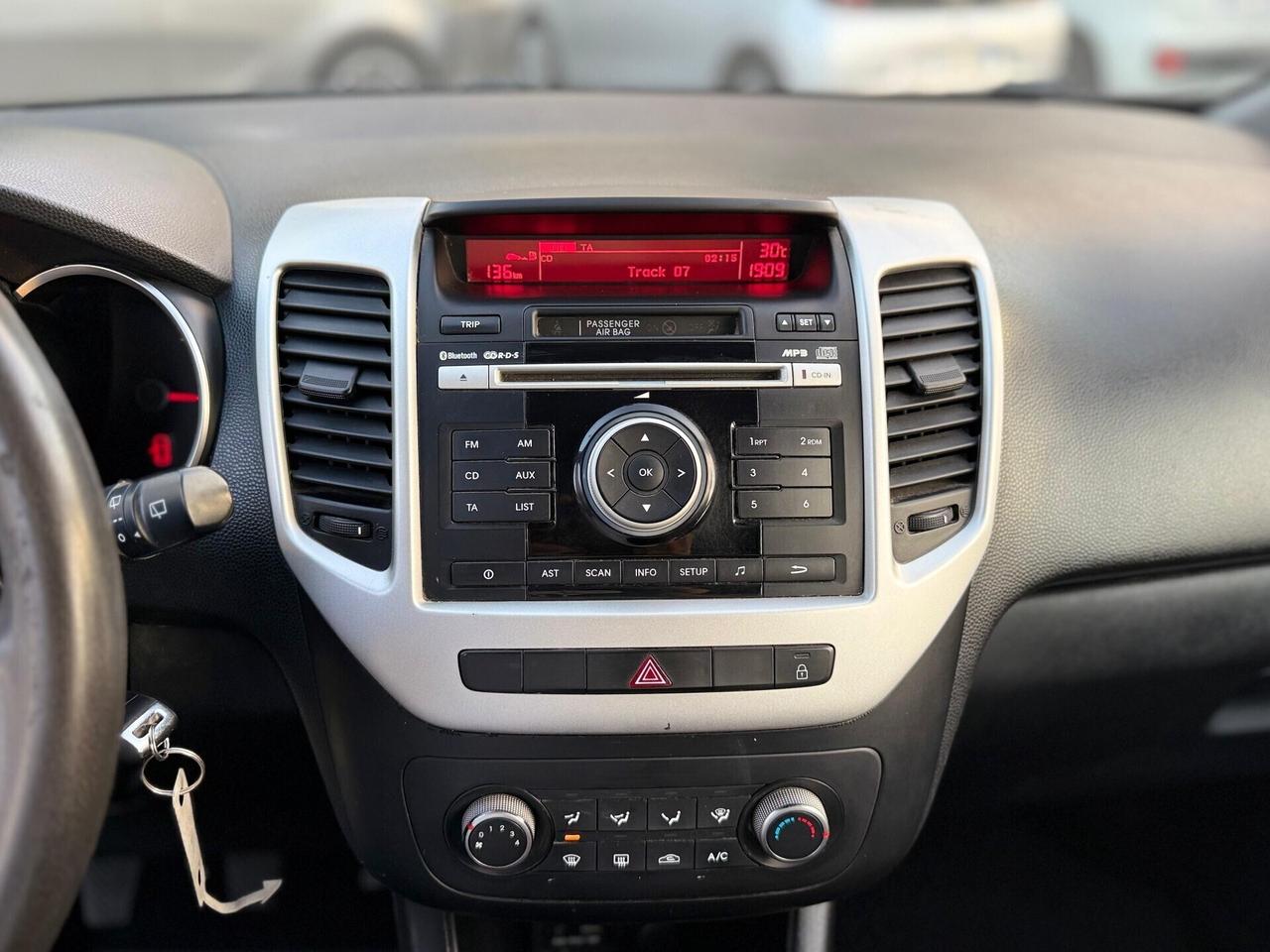 Kia Venga 1.4 CRDi 90CV Cool