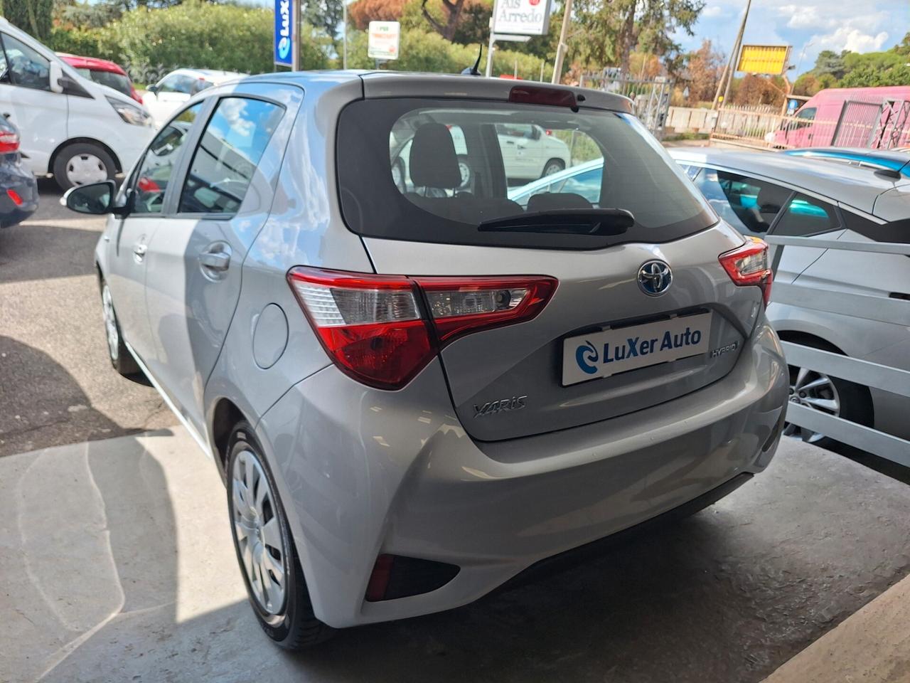 Toyota Yaris 1.5 Hybrid 5 porte Cool