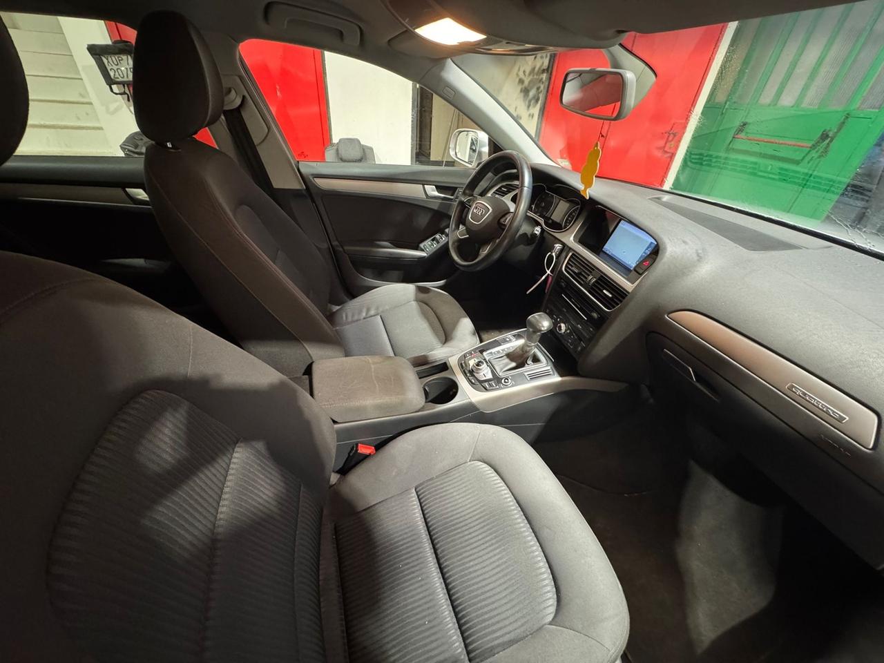 Audi A4 Avant 2.0 TDI 177CV quattro Business Plus
