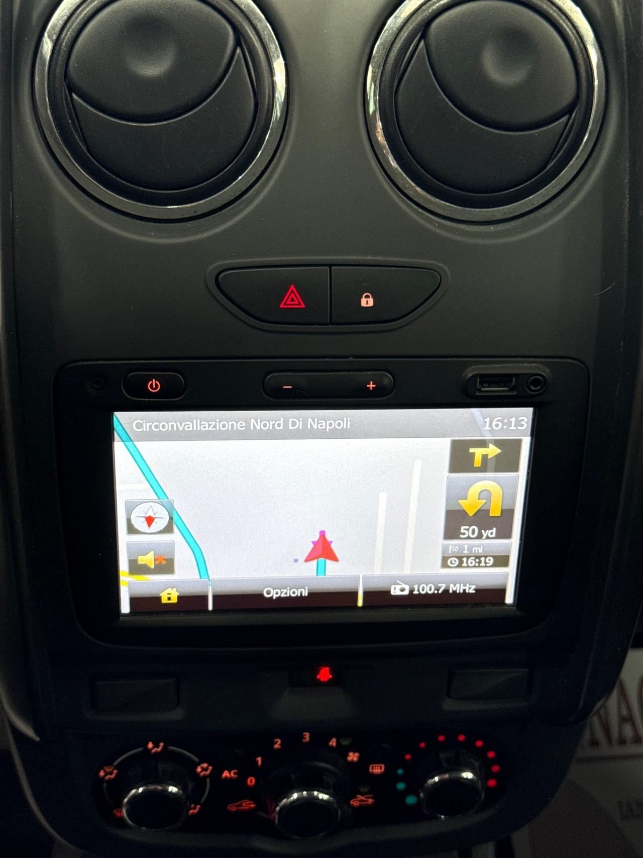 Dacia Duster 2015 50 mila km nuova