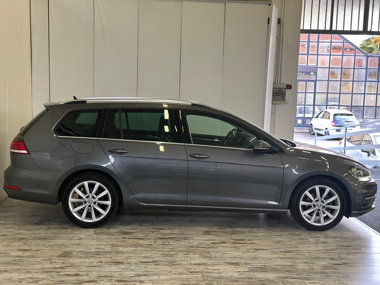 Volkswagen Golf Variant 1.6 TDI 115 CV 5p. Executive BlueMotion Technology
