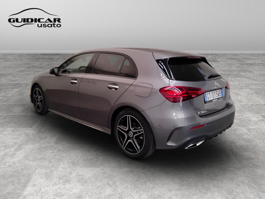 Mercedes-Benz Classe A - W177 2023 - A 180 d AMG Line Advanced Plus auto