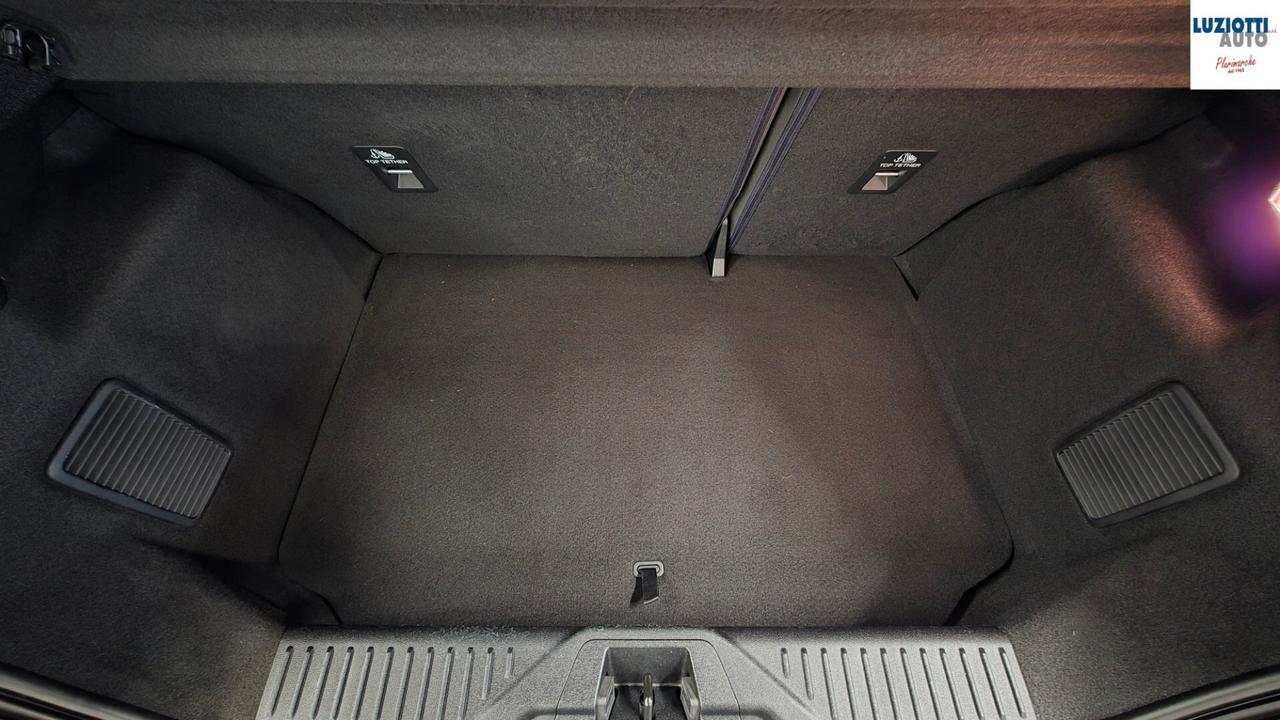 Ford Fiesta 1.1 GPL TITANIUM 5P