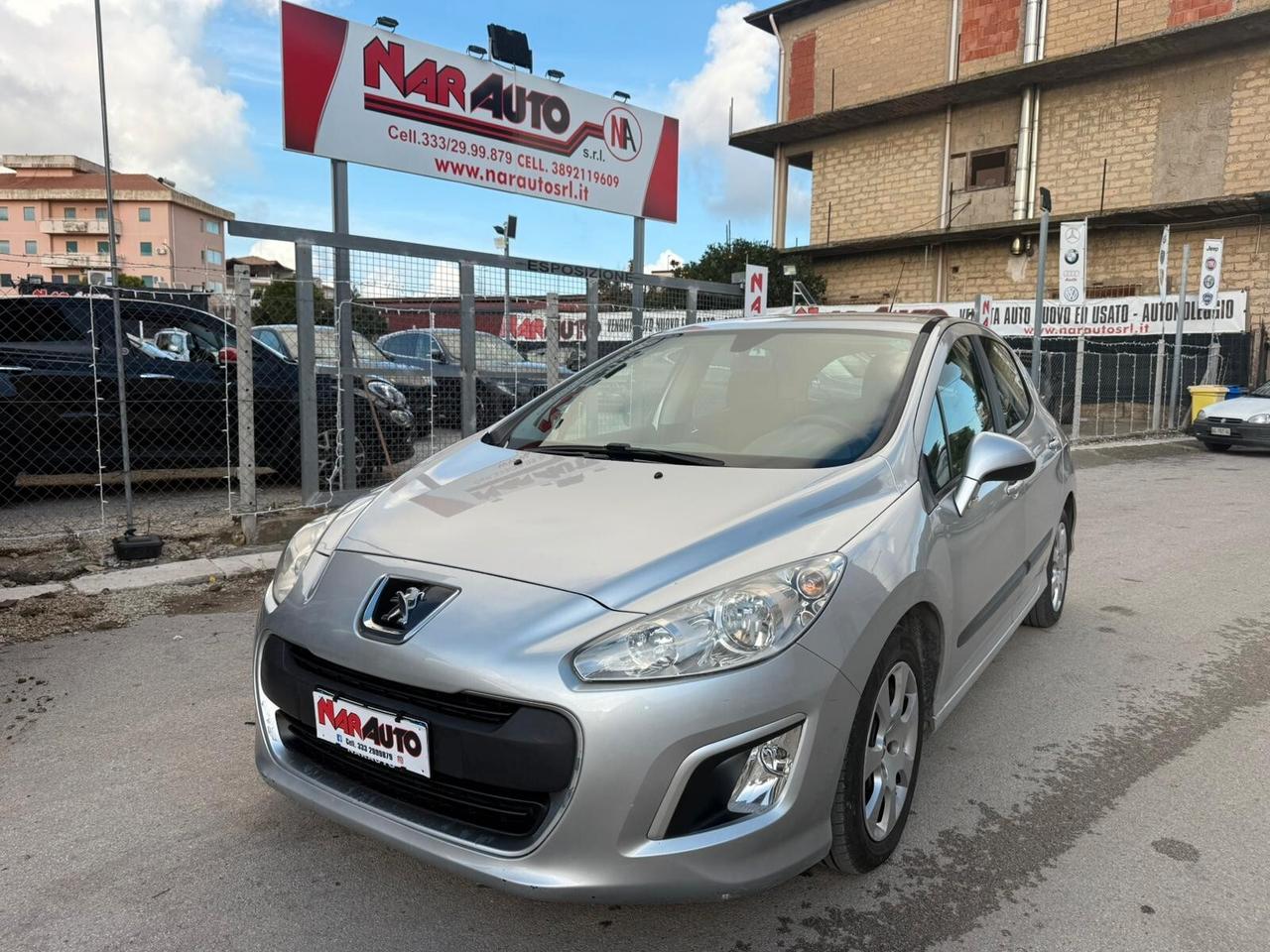 Peugeot 308 1.6 HDi 93CV