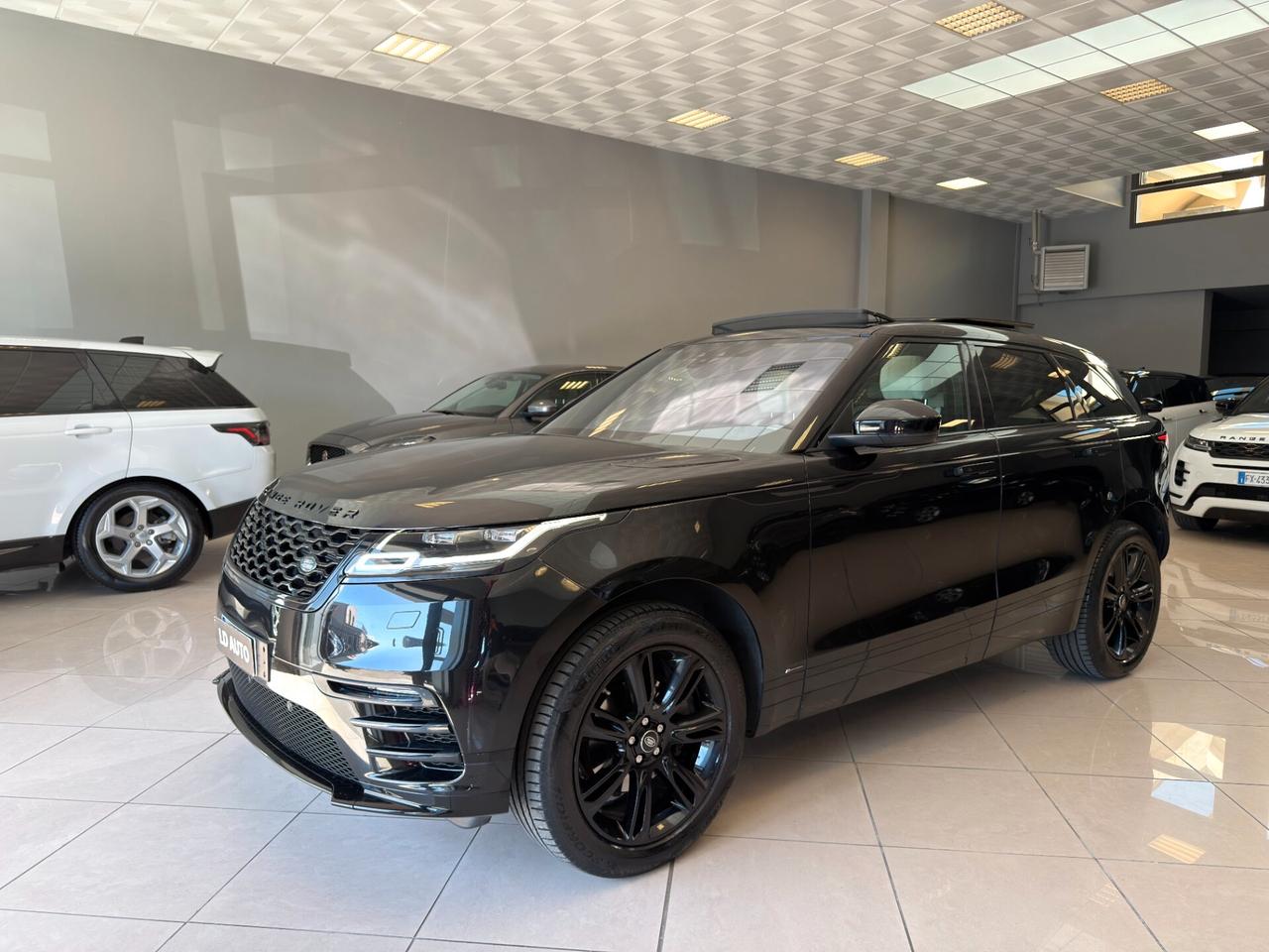 Land Rover Range Velar 2.0D I4 240 CV R-Dynamic HSE. TETTO APRIBILE