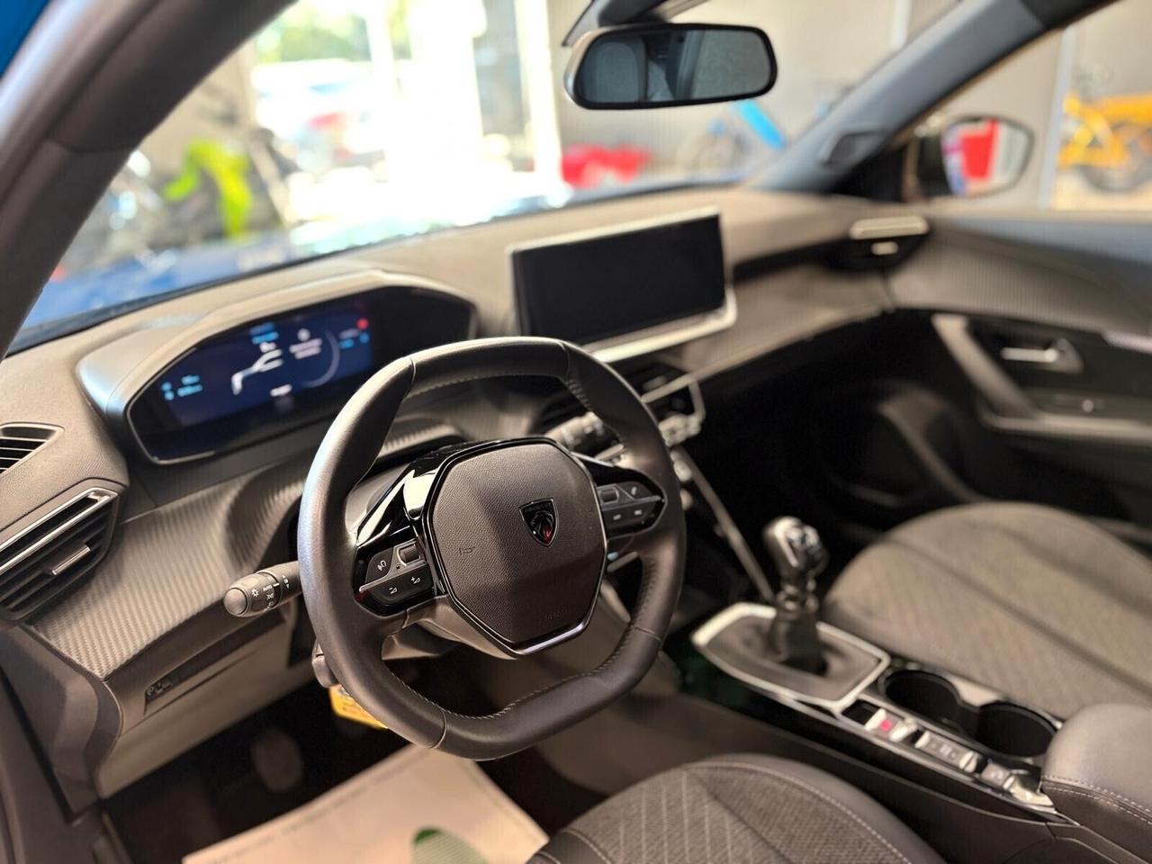 Peugeot 2008 PureTech 100 S&S Allure