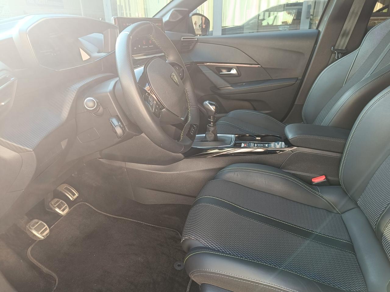 Peugeot 208 PureTech 100 Stop&Start 5 porte GT