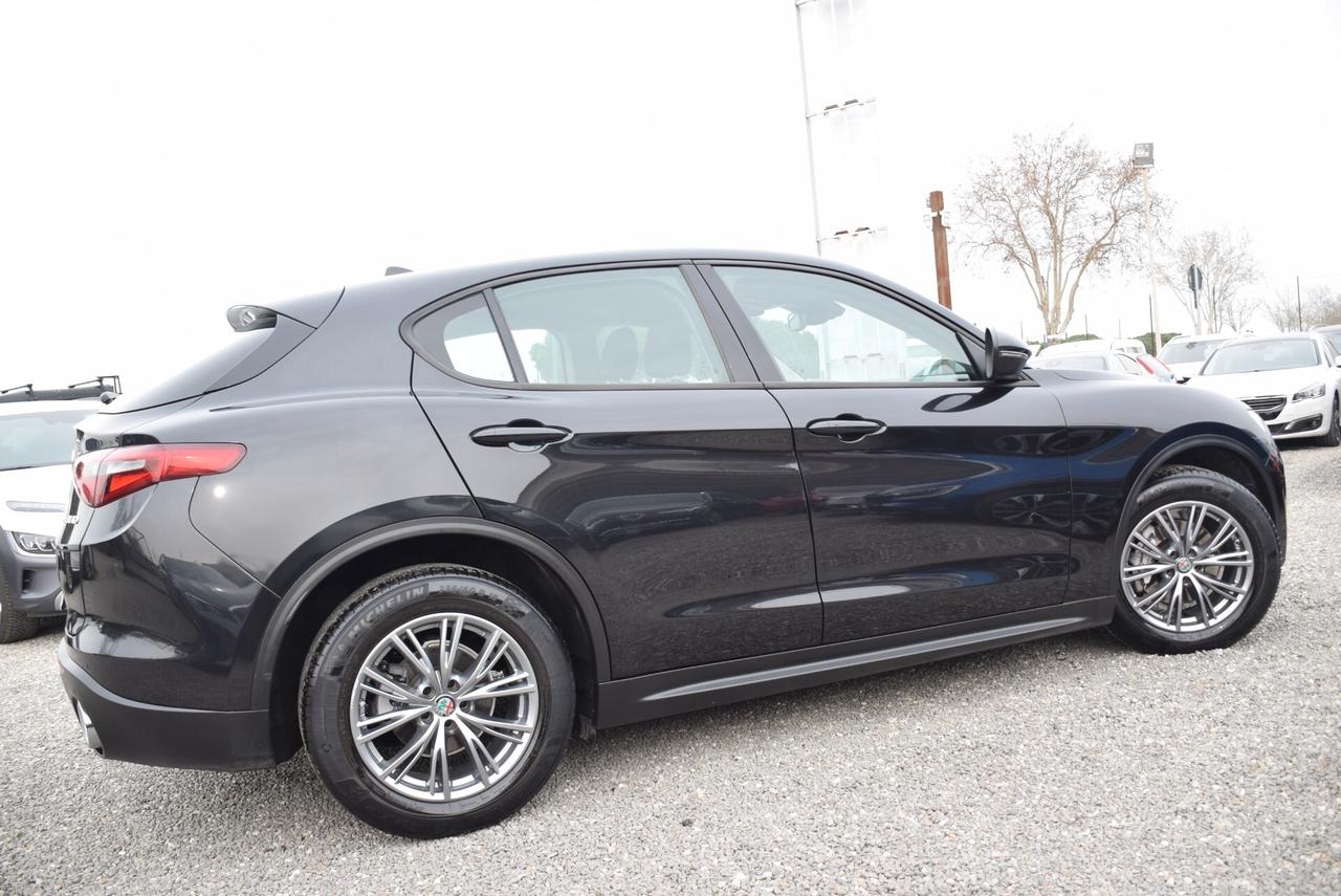 Alfa Romeo Stelvio 2.2TD AT8 Q4 AUTOCARRO 5 POSTI IVA DETRAIBILE-NAVI-SENSORI-CAM-ADAS-CRUISE-BT