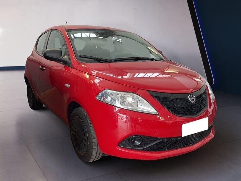 Lancia Ypsilon III 2015 1.0 firefly hybrid Silver s&s 70cv