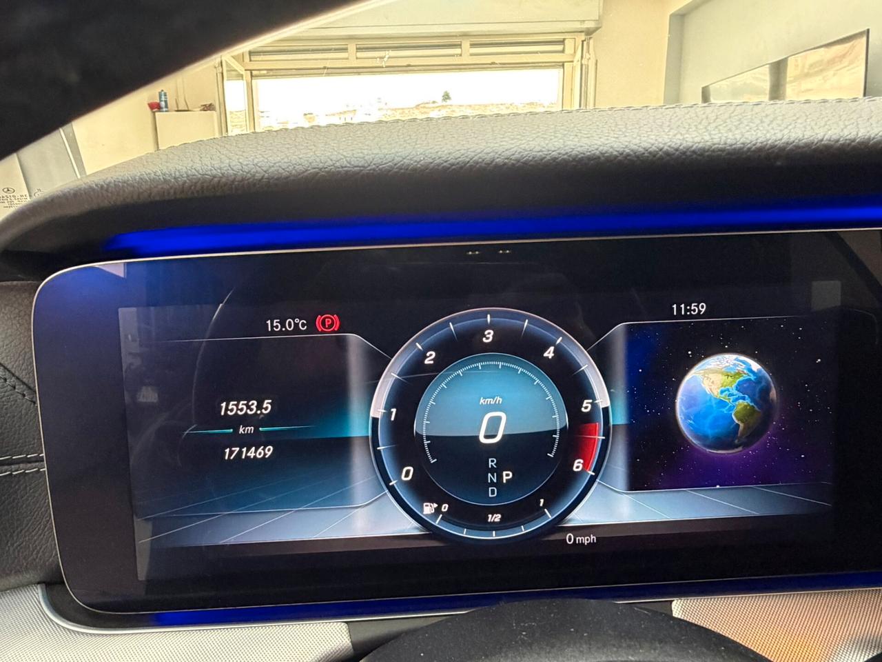 Mercedes-benz E 220 d Auto Premium Plus