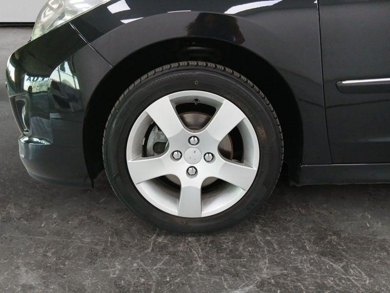 Peugeot 207 CC 1.6 16v Feline FL