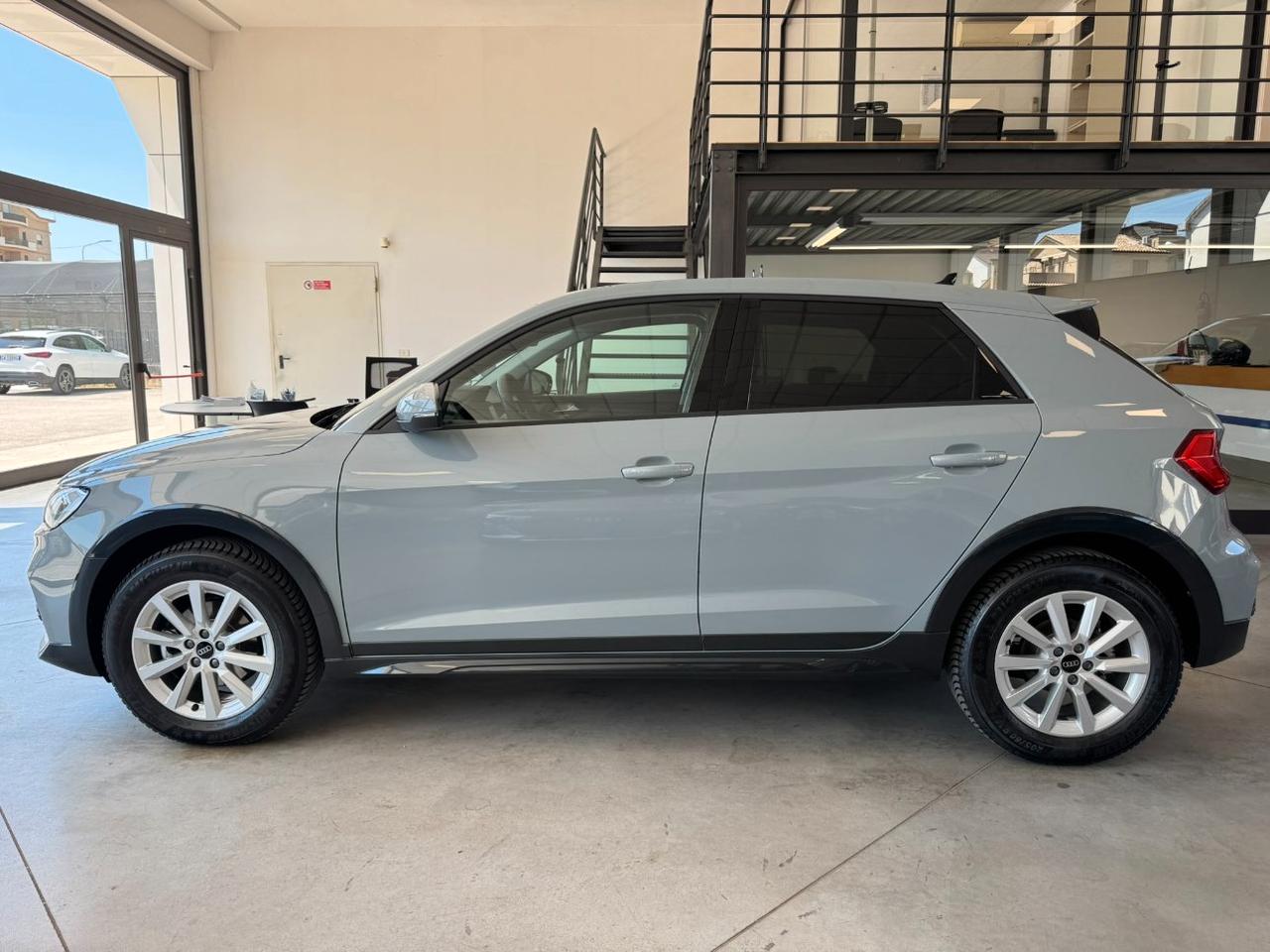 Audi A1 Allstreet 30 1.0 tfsi 116cv s tronic