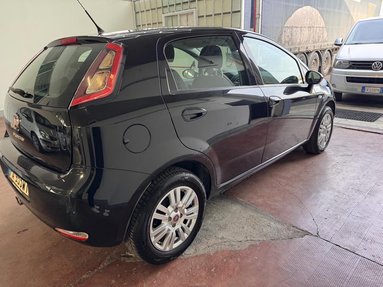 Fiat grande Punto 2015 GPL