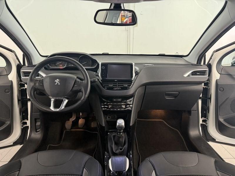 Peugeot 2008 1.6 e-HDi 115 CV Stop&Start Féline