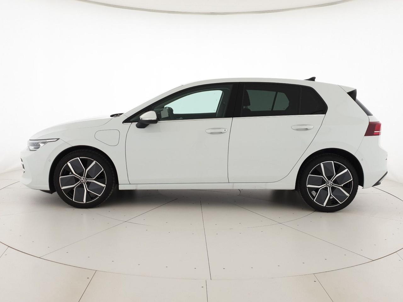 Volkswagen Golf 1.5 tsi ehybrid style 204cv dsg