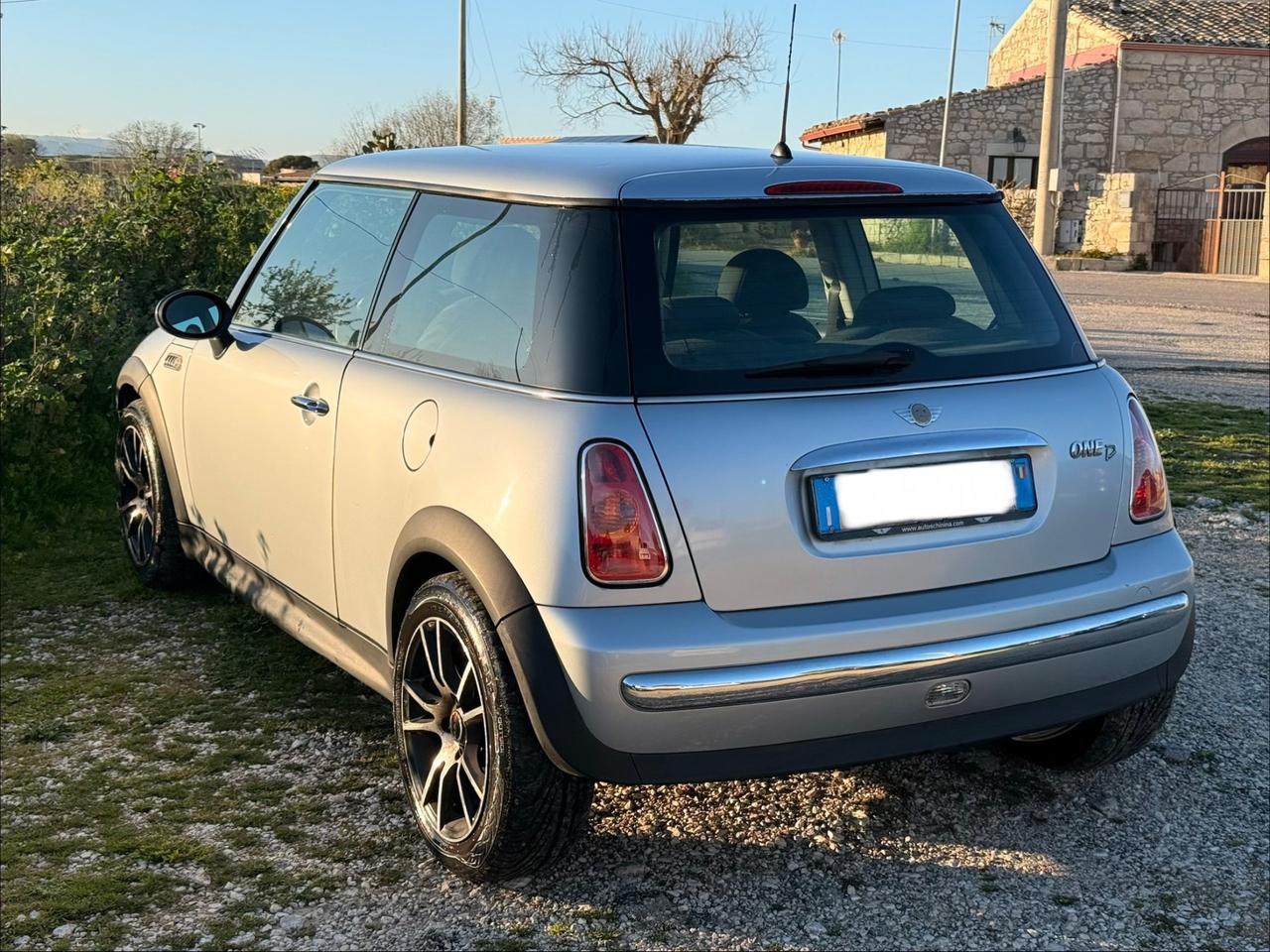 Mini 1.4 One D