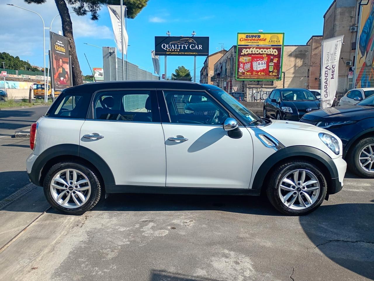 MINI COUNTRYMAN 1.6 DIESEL INTROVABILE CON 37.000 KM