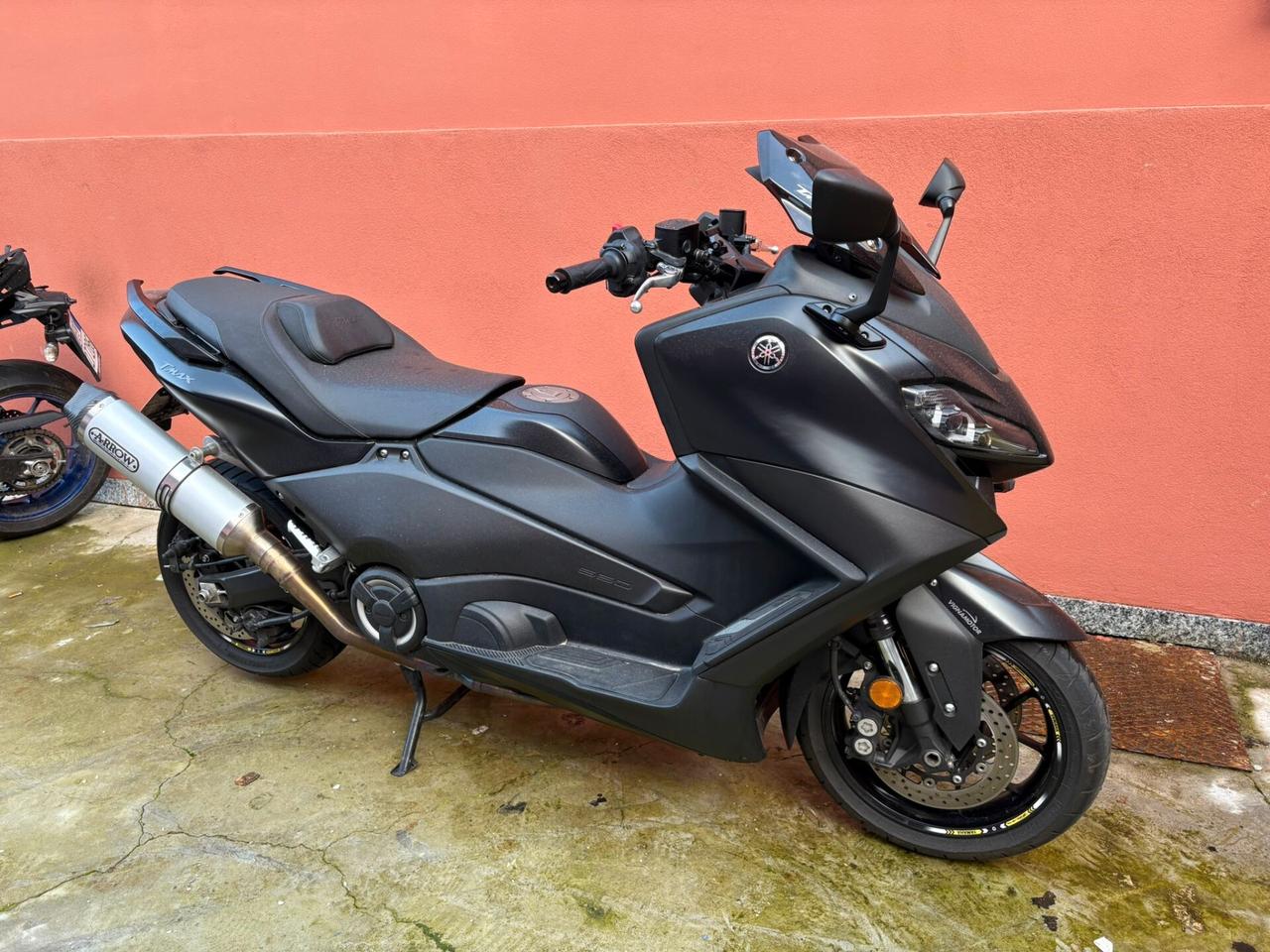 YAMAHA TMAX 560 SWORD GREY