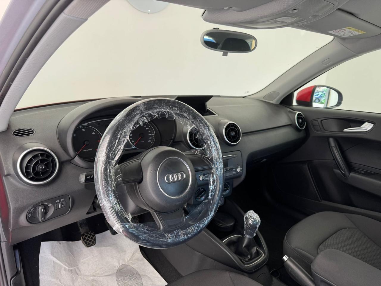 Audi A1 1.4 TDI 90 cv-EURO 6 NEOP OK.-GARANTITA-2015