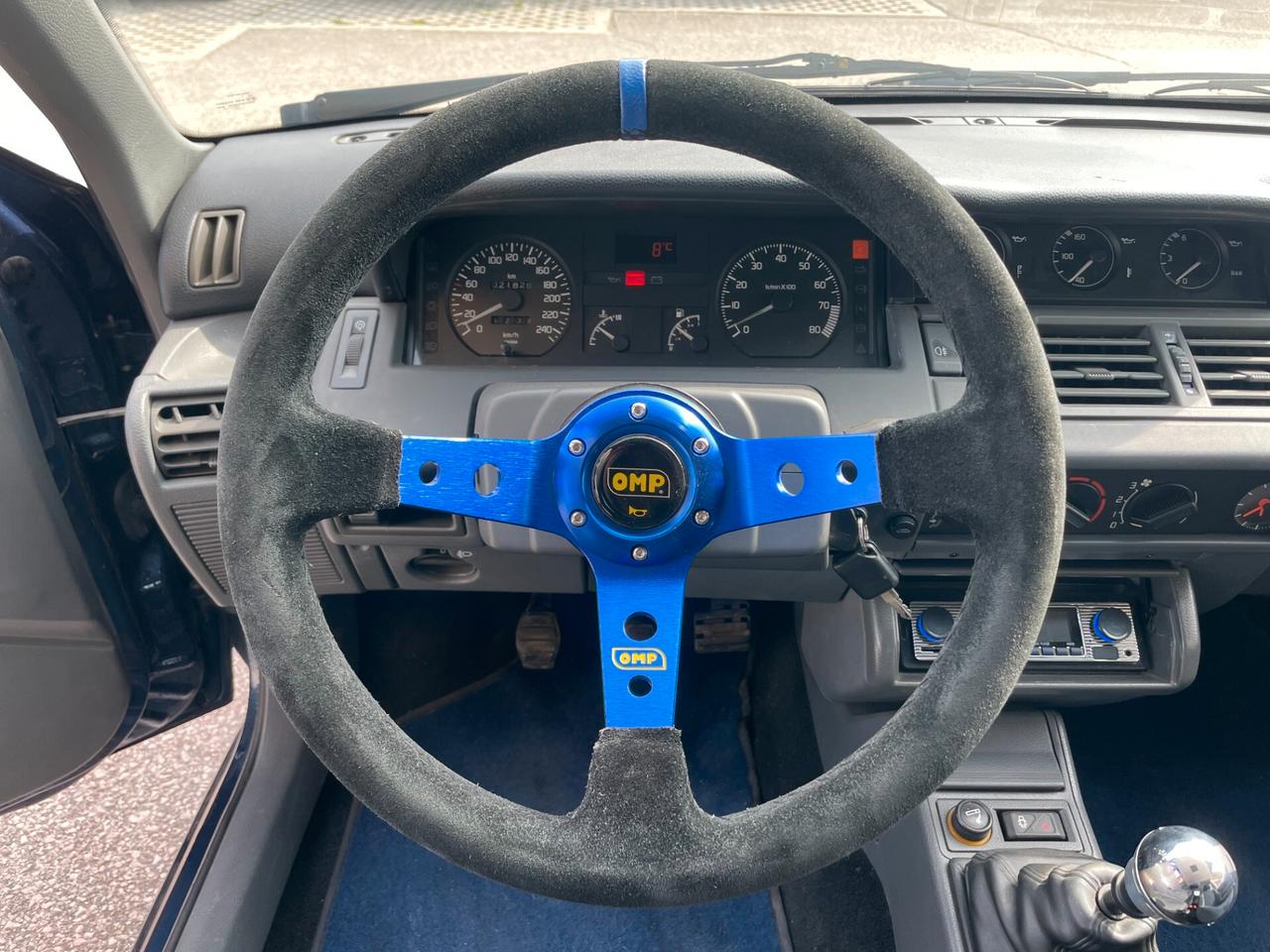 Renault Clio 1.8i 16V cat "ASI"