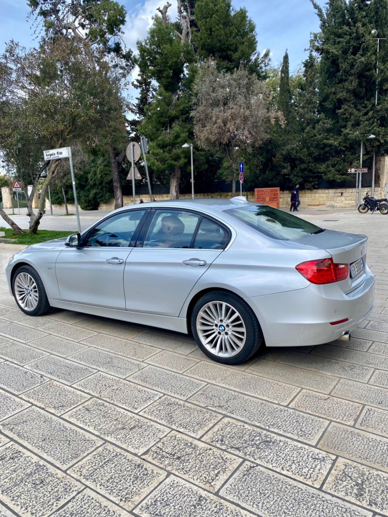 Bmw 320d Efficient Dynamics Luxury X drive