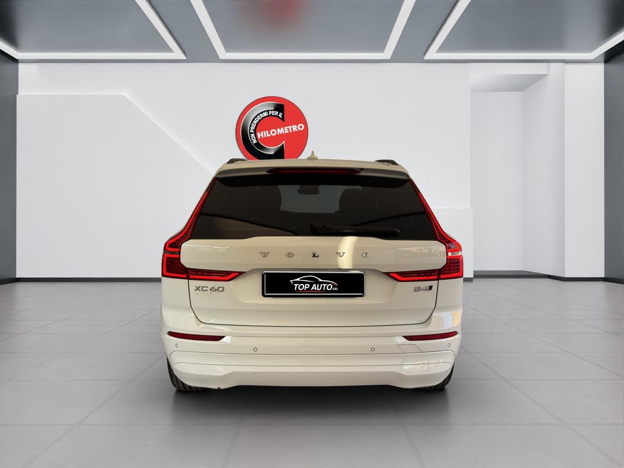 VOLVO XC60 B4 AWD MILD HYBRID MOMENTUM - 2021