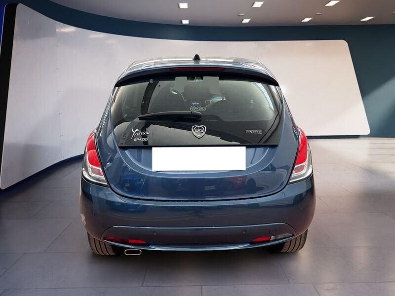 Lancia Ypsilon III 2021 1.0 firefly hybrid Gold s&s 70cv