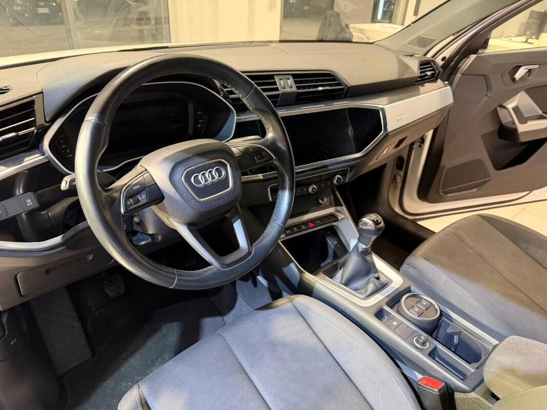 Audi Q3 SPB 35 TDI S line edition