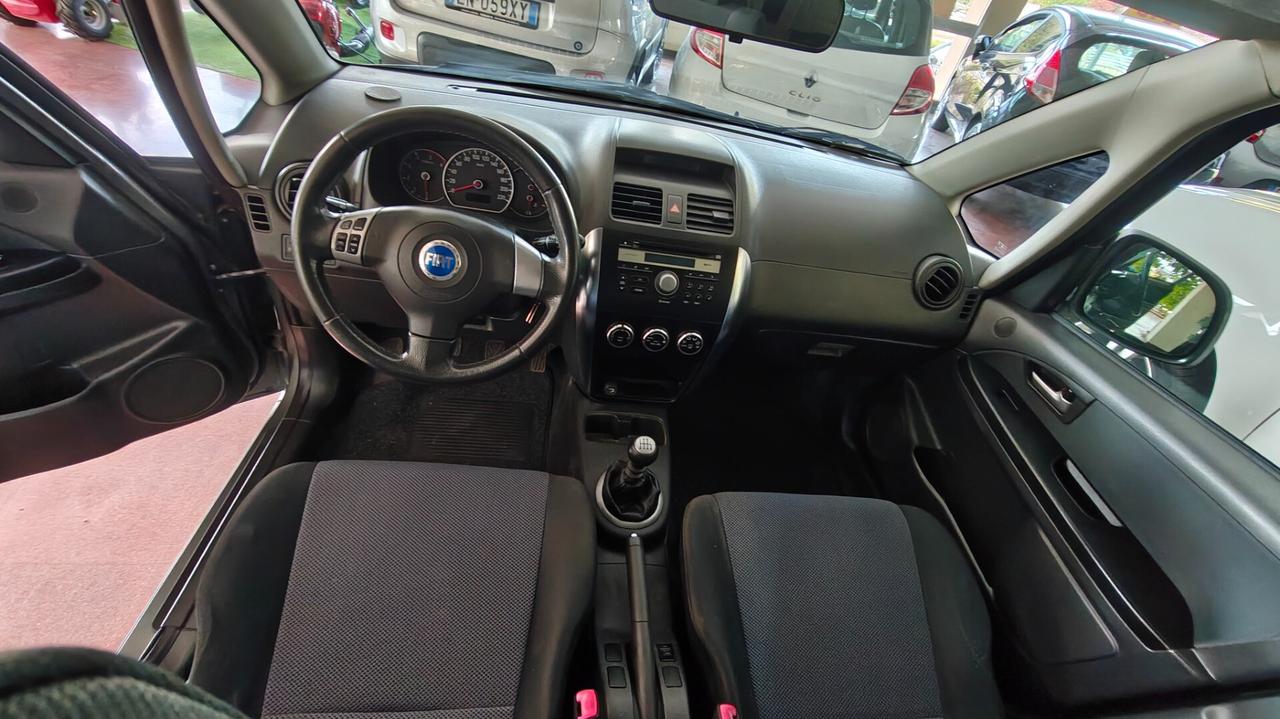 Fiat Sedici 1.9 MJT 4x4 Dynamic