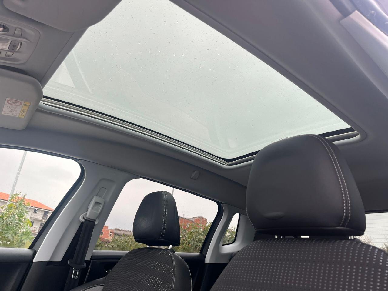 Peugeot 2008 1.6HDI FULLOPTIONAL 2017