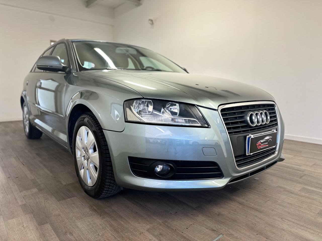 Audi A3 SPB 1.6 S tronic Attraction AUTOMATICA