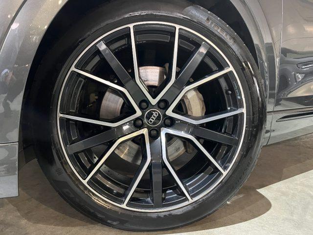 AUDI Q8 50 TDI 286 CV quattro S line 22 SLINE/TETTO/BLACK
