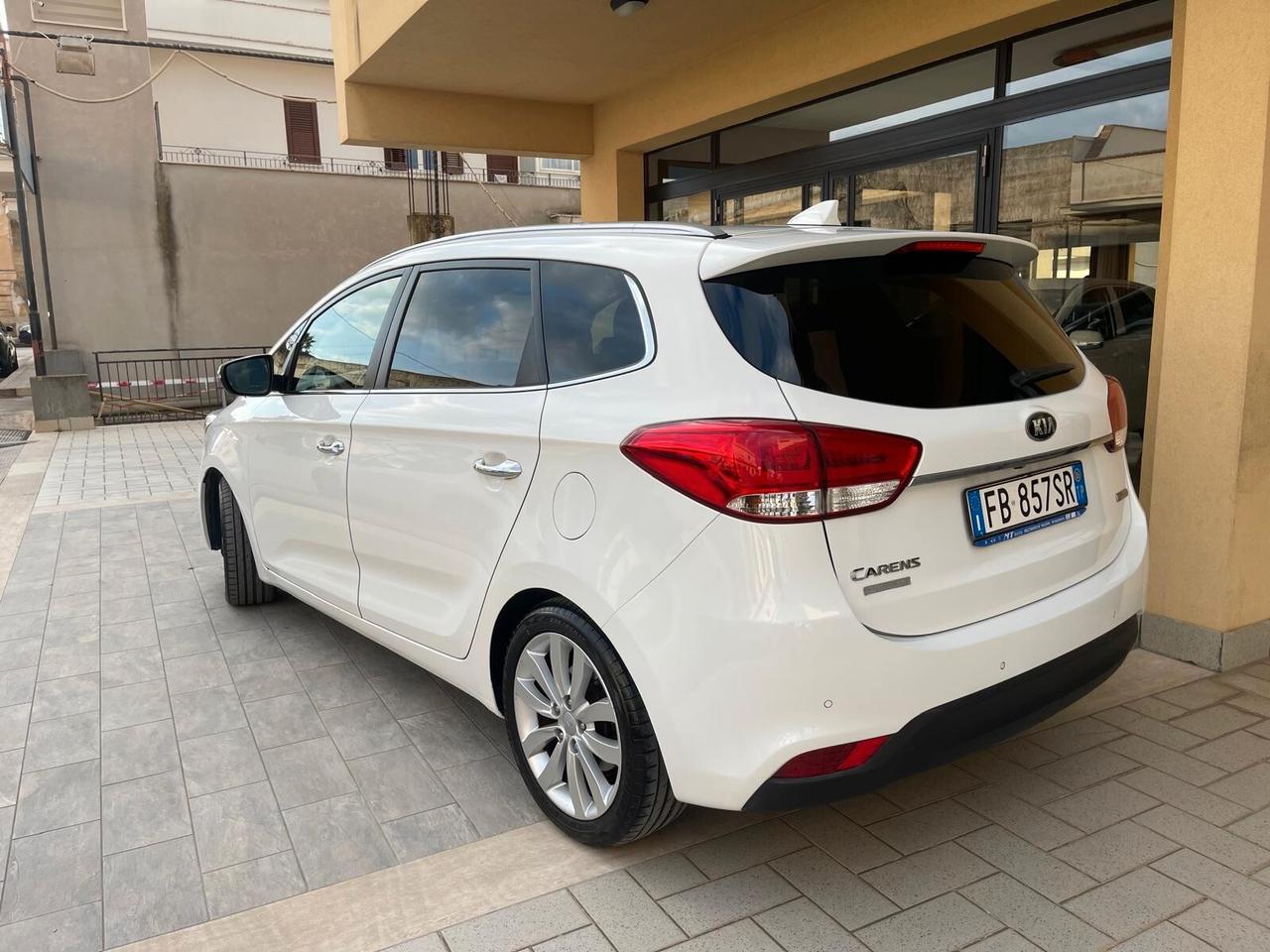 Kia Carens 1.7 CRDi 141 CV DCT Stop&Go high tech