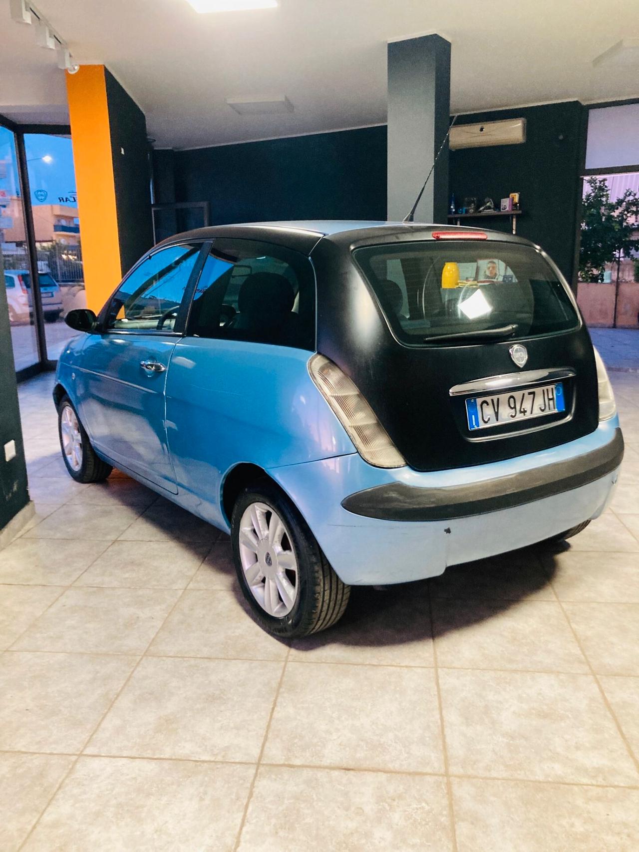Lancia Ypsilon 1.3 Multijet 16V Platino