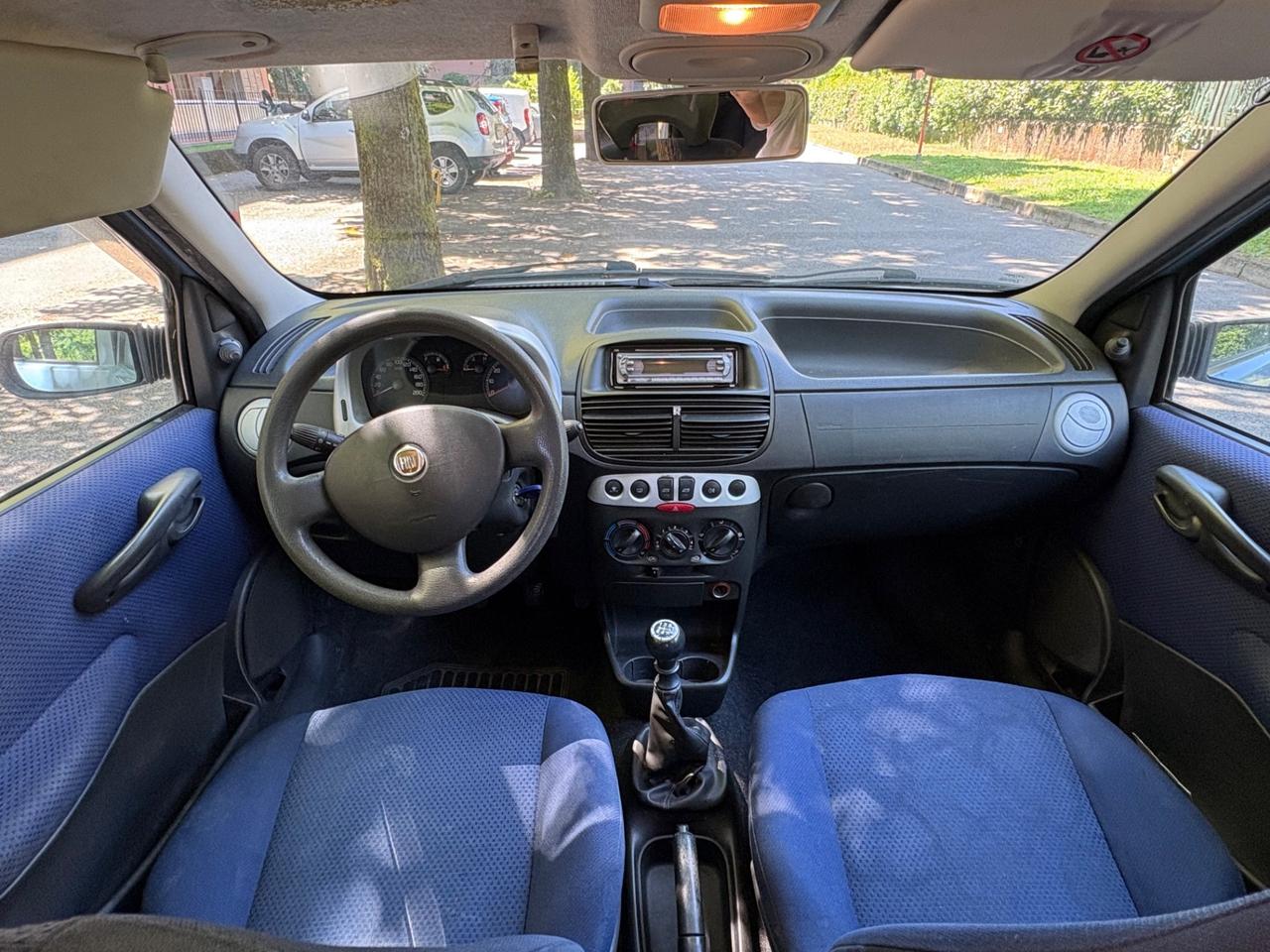 Fiat Punto 1.2 5 porte bConnect