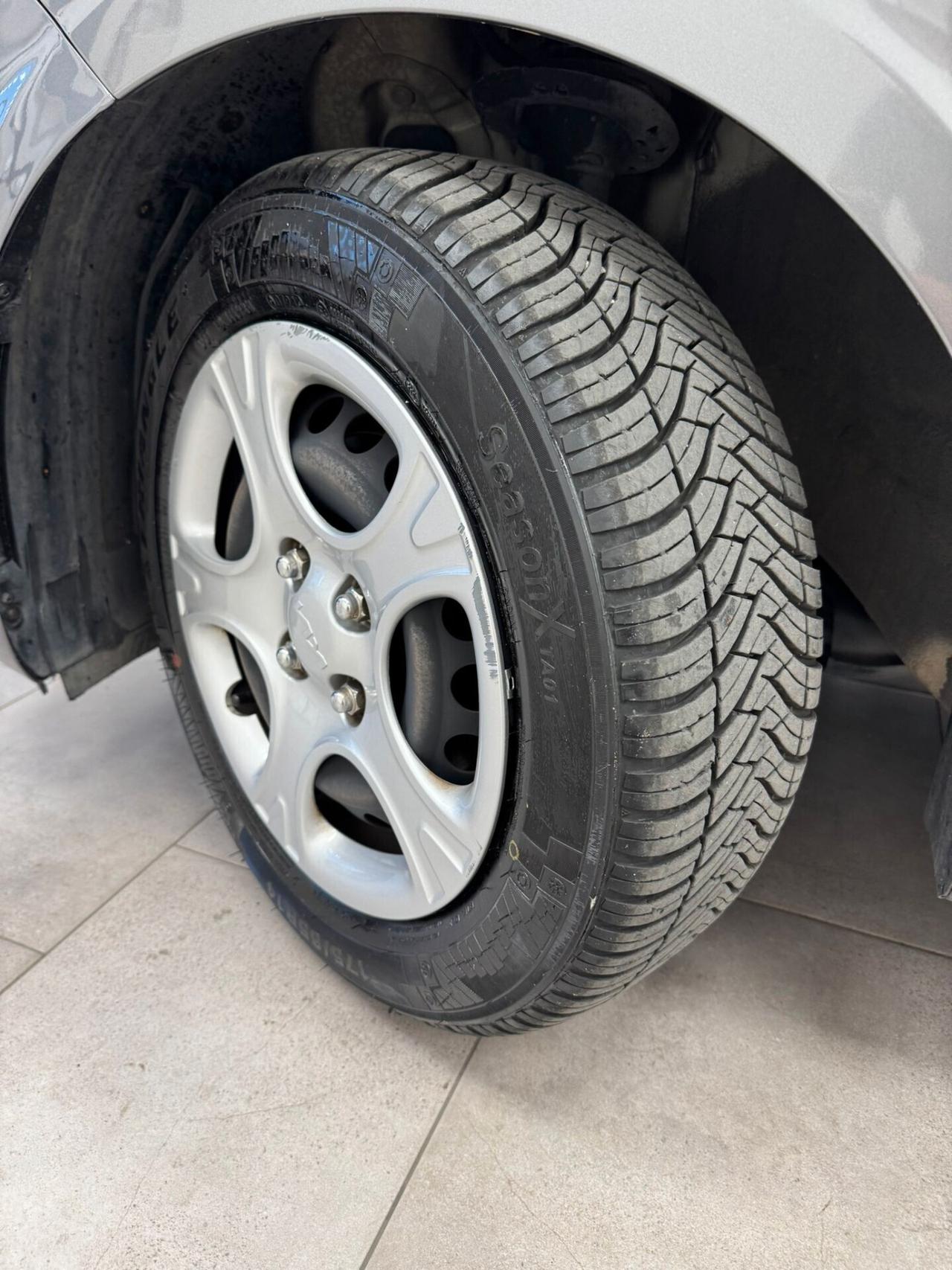 Kia Picanto 1.0 12V 5 porte Style