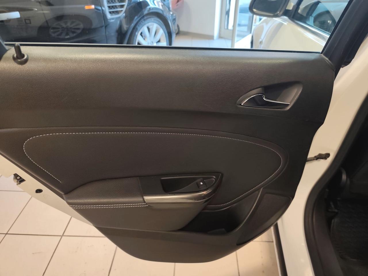 Opel Astra 1.7 CDTI 125CV 5 porte Cosmo