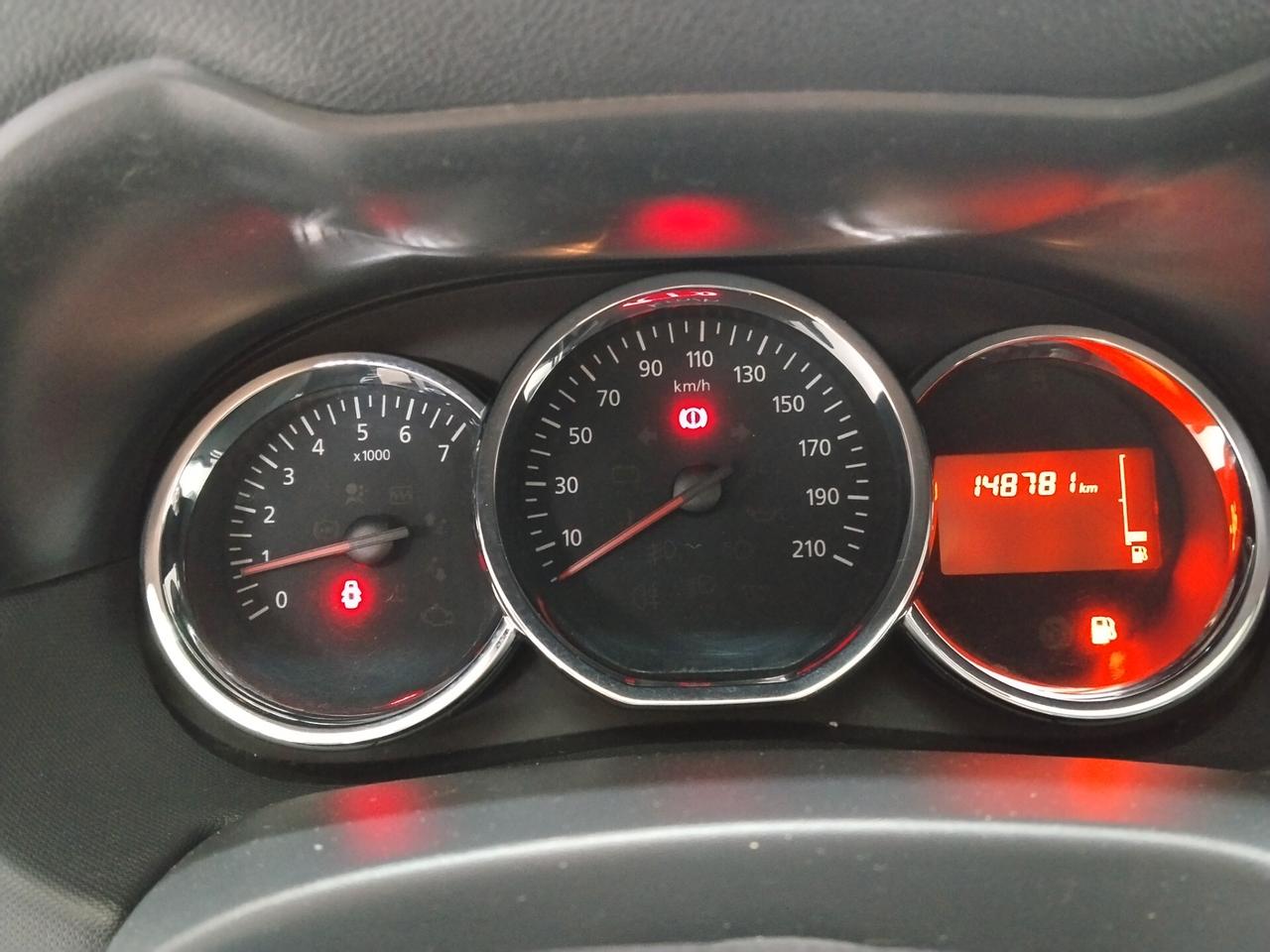 Dacia Duster 1.5 Diesel 2016 CON GARANZIA