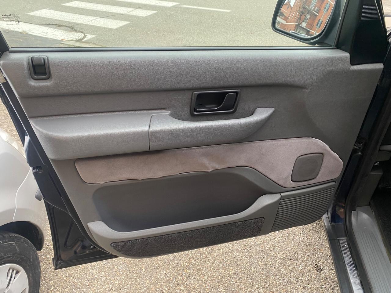 Land Rover Range 2.5 turbodiesel 5 porte DT